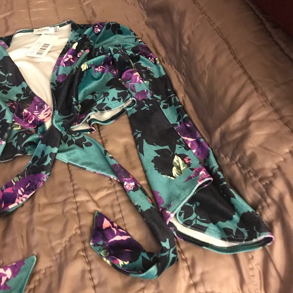 Two piece pant set - Picture 3 of 8